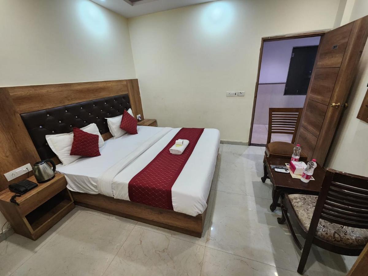 Airport Hotel Ivy With Free Airport Transfr Nueva Delhi Exterior foto